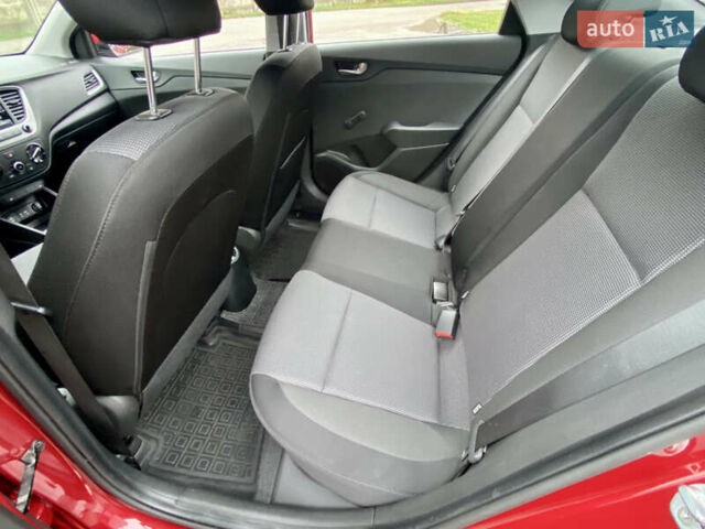 Червоний Хендай Акцент, об'ємом двигуна 1.37 л та пробігом 48 тис. км за 10000 $, фото 38 на Automoto.ua