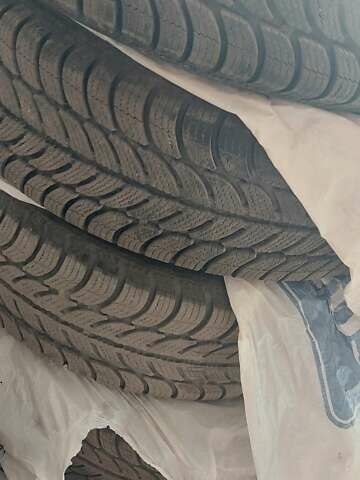 Красный Хендай Акцент, объемом двигателя 1.37 л и пробегом 144 тыс. км за 9600 $, фото 7 на Automoto.ua