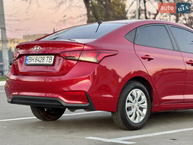 Красный Хендай Акцент, объемом двигателя 1.6 л и пробегом 8 тыс. км за 12400 $, фото 23 на Automoto.ua