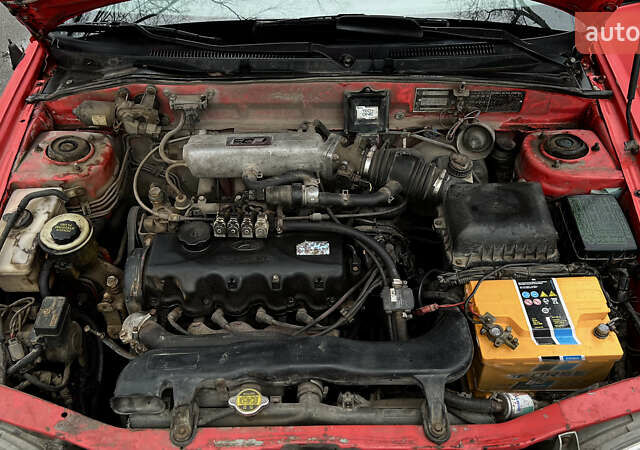 Красный Хендай Акцент, объемом двигателя 1.3 л и пробегом 300 тыс. км за 1200 $, фото 15 на Automoto.ua