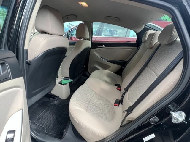 Хендай Акцент, объемом двигателя 1.6 л и пробегом 80 тыс. км за 8400 $, фото 4 на Automoto.ua