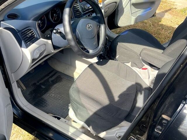 Хендай Акцент, объемом двигателя 1.4 л и пробегом 250 тыс. км за 4950 $, фото 3 на Automoto.ua