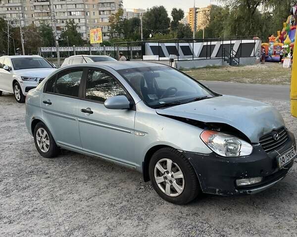 Хендай Акцент, объемом двигателя 1.4 л и пробегом 278 тыс. км за 4235 $, фото 2 на Automoto.ua