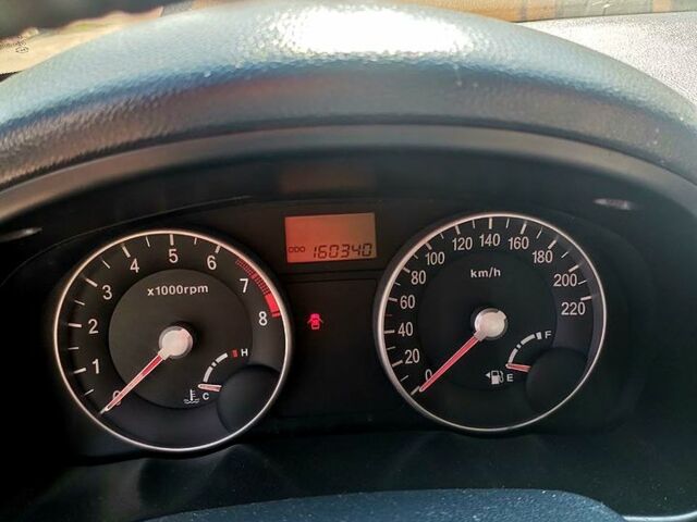 Хендай Акцент, объемом двигателя 1.6 л и пробегом 167 тыс. км за 5000 $, фото 2 на Automoto.ua