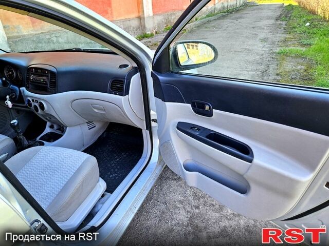 Хендай Акцент, объемом двигателя 14 л и пробегом 370 тыс. км за 4000 $, фото 5 на Automoto.ua