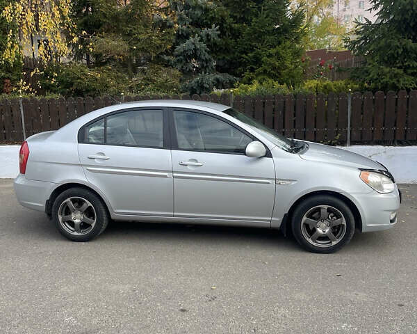 Хендай Акцент, объемом двигателя 1.6 л и пробегом 130 тыс. км за 4600 $, фото 3 на Automoto.ua