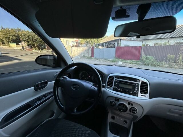 Хендай Акцент, объемом двигателя 1.6 л и пробегом 248 тыс. км за 4700 $, фото 9 на Automoto.ua