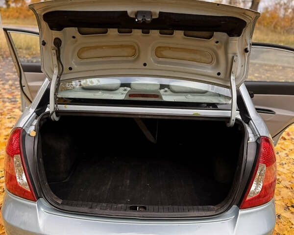 Хендай Акцент, объемом двигателя 1.4 л и пробегом 290 тыс. км за 3600 $, фото 6 на Automoto.ua