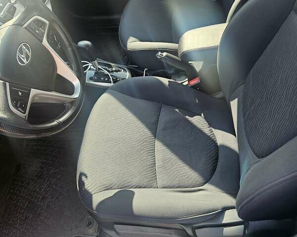 Хендай Акцент, об'ємом двигуна 1.4 л та пробігом 123 тис. км за 8300 $, фото 11 на Automoto.ua