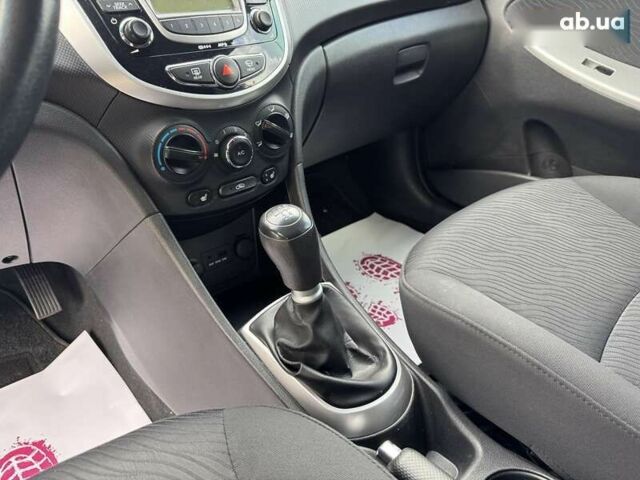 Хендай Акцент 2011 в Днепре (Днепропетровске) на Automoto.ua Хендай Акцент, объемом двигателя 1.6 л и пробегом 178 тыс. км за 7700 $, фото 12 на Automoto.ua