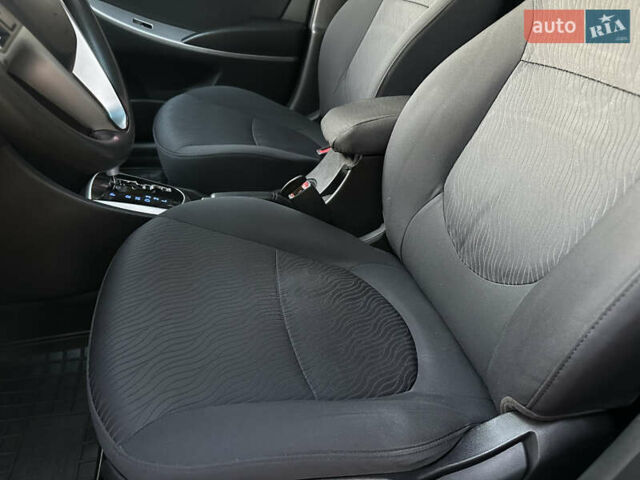 Хендай Акцент 2011 в Харькове на Automoto.ua Хендай Акцент, объемом двигателя 1.4 л и пробегом 136 тыс. км за 7900 $, фото 6 на Automoto.ua