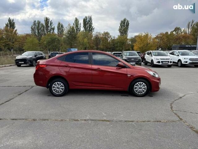 Хендай Акцент 2011 в Днепре (Днепропетровске) на Automoto.ua Хендай Акцент, объемом двигателя 1.6 л и пробегом 178 тыс. км за 7700 $, фото 3 на Automoto.ua