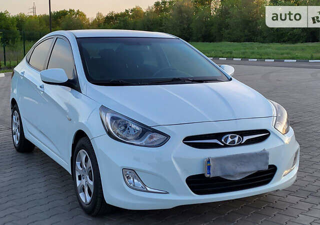 Хендай Акцент, об'ємом двигуна 1.4 л та пробігом 93 тис. км за 7500 $, фото 6 на Automoto.ua