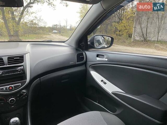 Хендай Акцент, объемом двигателя 1.4 л и пробегом 189 тыс. км за 6100 $, фото 12 на Automoto.ua