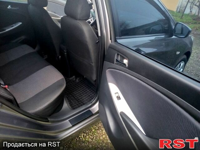 Хендай Акцент, объемом двигателя 1.4 л и пробегом 68 тыс. км за 8899 $, фото 8 на Automoto.ua