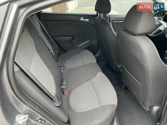 Хендай Акцент, объемом двигателя 1.4 л и пробегом 189 тыс. км за 6100 $, фото 16 на Automoto.ua