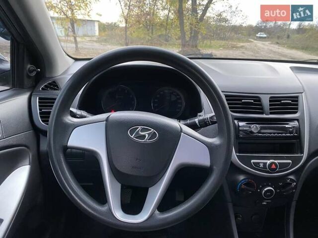 Хендай Акцент, объемом двигателя 1.4 л и пробегом 189 тыс. км за 6100 $, фото 8 на Automoto.ua