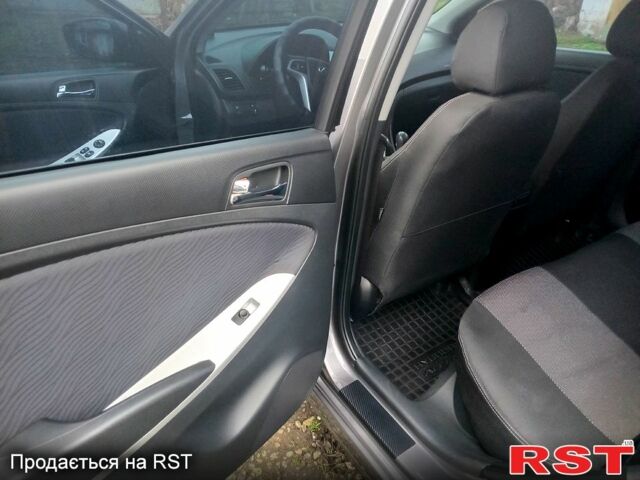 Хендай Акцент, объемом двигателя 1.4 л и пробегом 68 тыс. км за 8899 $, фото 6 на Automoto.ua