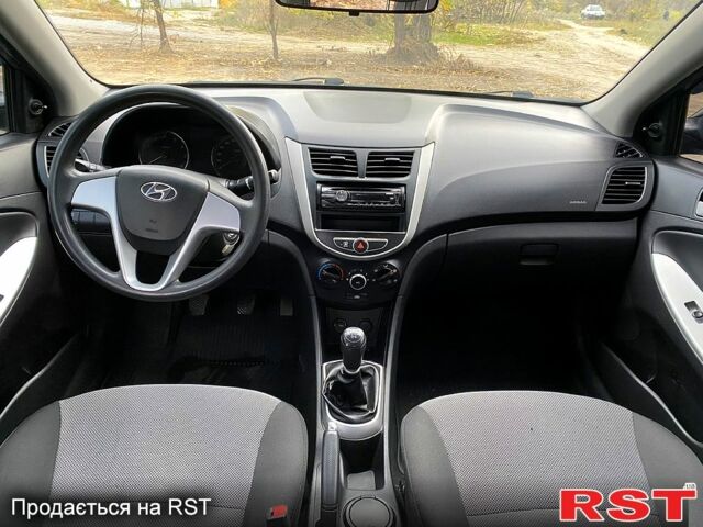Хендай Акцент, объемом двигателя 1.4 л и пробегом 189 тыс. км за 6100 $, фото 12 на Automoto.ua