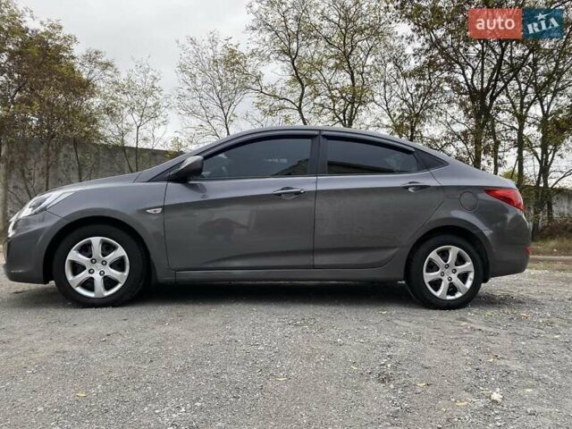 Хендай Акцент, объемом двигателя 1.4 л и пробегом 189 тыс. км за 6100 $, фото 3 на Automoto.ua