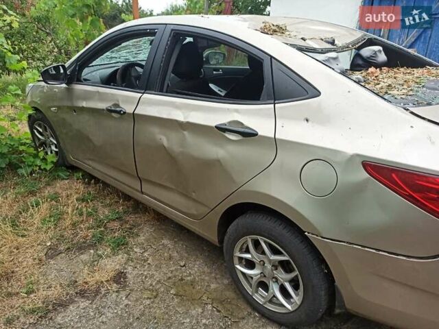 Хендай Акцент, объемом двигателя 1.4 л и пробегом 120 тыс. км за 3000 $, фото 2 на Automoto.ua
