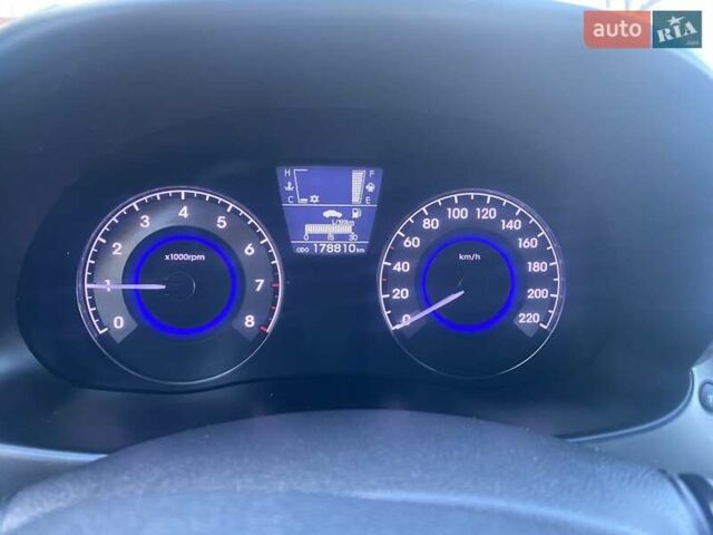 Хендай Акцент, объемом двигателя 1.4 л и пробегом 178 тыс. км за 8500 $, фото 5 на Automoto.ua