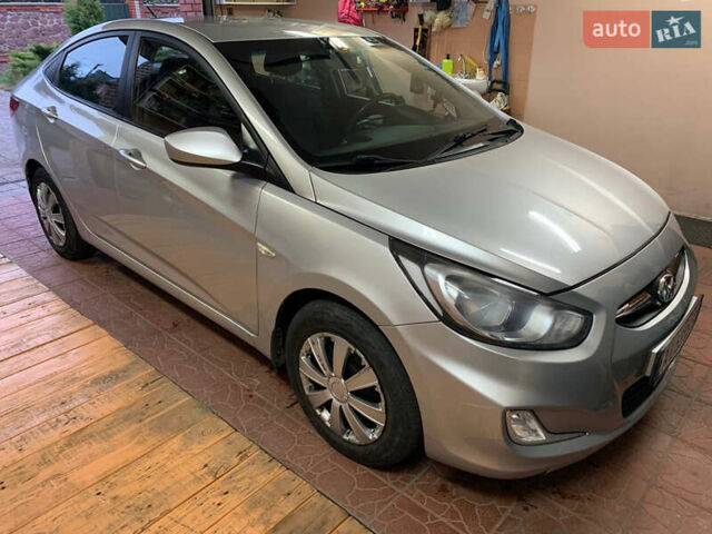 Хендай Акцент, объемом двигателя 1.4 л и пробегом 160 тыс. км за 9000 $, фото 19 на Automoto.ua