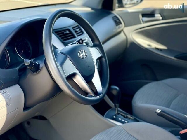 Хендай Акцент, об'ємом двигуна 1.6 л та пробігом 167 тис. км за 8500 $, фото 8 на Automoto.ua