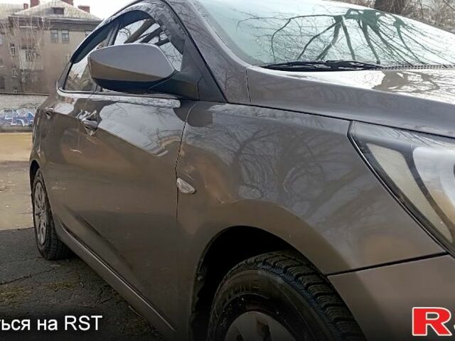 Хендай Акцент, об'ємом двигуна 1.6 л та пробігом 160 тис. км за 6600 $, фото 5 на Automoto.ua