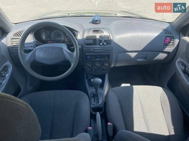 Жовтий Хендай Акцент, об'ємом двигуна 1.5 л та пробігом 234 тис. км за 2999 $, фото 6 на Automoto.ua