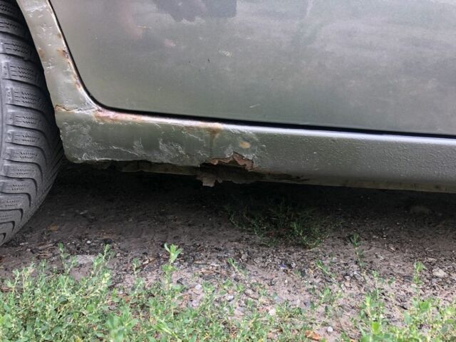 Серый Хендай Акцент, объемом двигателя 1.3 л и пробегом 280 тыс. км за 1200 $, фото 4 на Automoto.ua