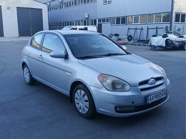 Сірий Хендай Акцент, об'ємом двигуна 1.4 л та пробігом 269 тис. км за 3900 $, фото 1 на Automoto.ua