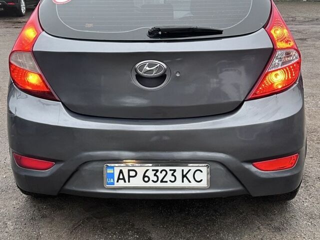 Сірий Хендай Акцент, об'ємом двигуна 1.6 л та пробігом 199 тис. км за 5800 $, фото 4 на Automoto.ua