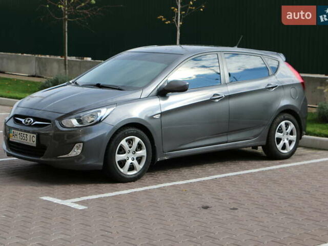 Хендай Акцент 2012 в Киеве на Automoto.ua Серый Хендай Акцент, объемом двигателя 1.4 л и пробегом 45 тыс. км за 6300 $, фото 1 на Automoto.ua