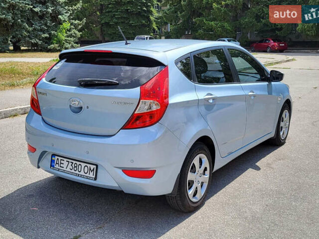 Сірий Хендай Акцент, об'ємом двигуна 1.59 л та пробігом 92 тис. км за 8500 $, фото 3 на Automoto.ua