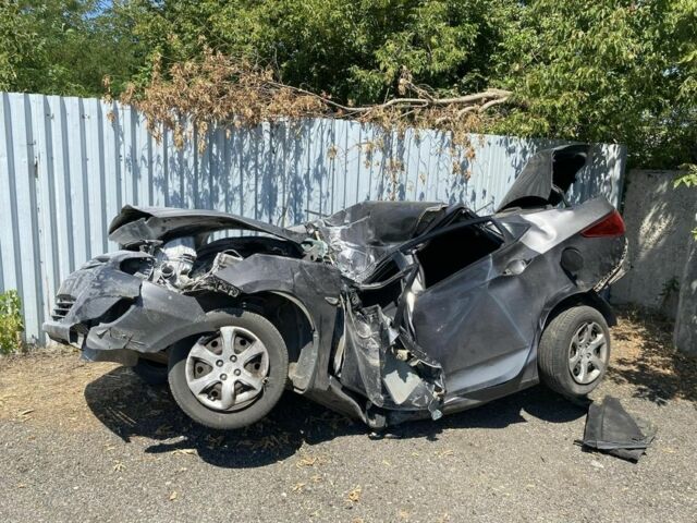 Хендай Акцент 2012 в Днепре (Днепропетровске) на Automoto.ua Серый Хендай Акцент, объемом двигателя 1.4 л и пробегом 102 тыс. км за 1000 $, фото 6 на Automoto.ua