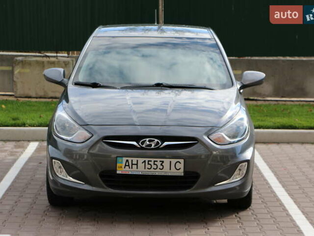 Хендай Акцент 2012 в Киеве на Automoto.ua Серый Хендай Акцент, объемом двигателя 1.4 л и пробегом 45 тыс. км за 6300 $, фото 2 на Automoto.ua