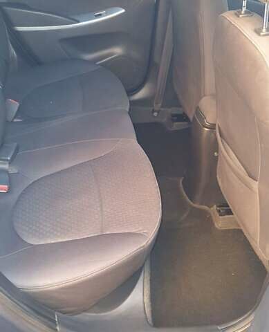 Сірий Хендай Акцент, об'ємом двигуна 1.6 л та пробігом 221 тис. км за 8500 $, фото 14 на Automoto.ua