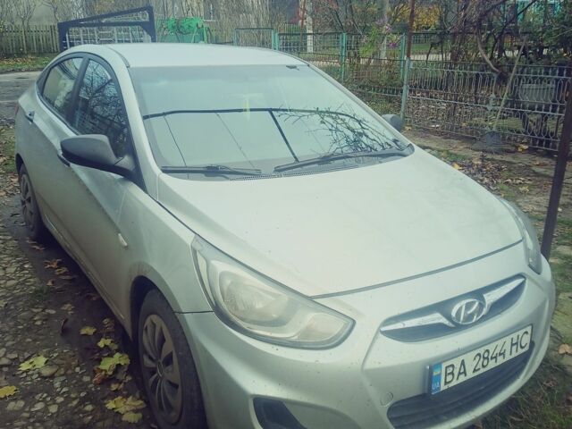 Серый Хендай Акцент, объемом двигателя 1.4 л и пробегом 173 тыс. км за 6500 $, фото 1 на Automoto.ua