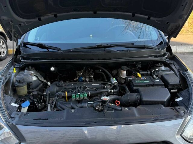 Сірий Хендай Акцент, об'ємом двигуна 1.4 л та пробігом 152 тис. км за 7700 $, фото 15 на Automoto.ua