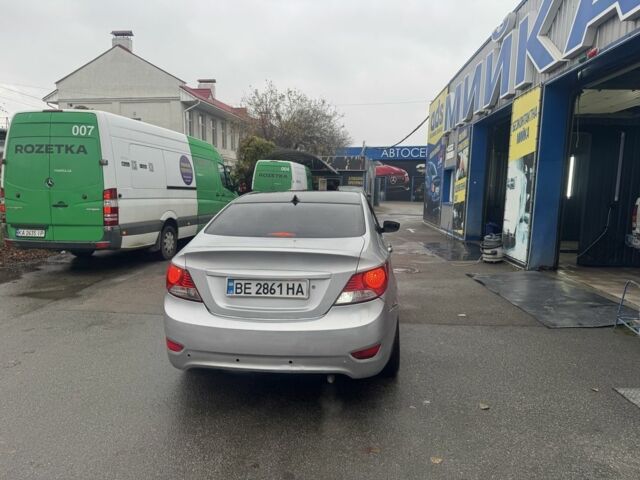Серый Хендай Акцент, объемом двигателя 1.4 л и пробегом 300 тыс. км за 4700 $, фото 5 на Automoto.ua