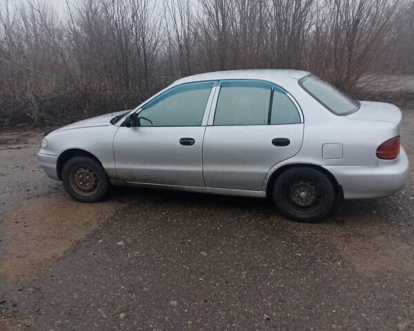 Сірий Хендай Акцент, об'ємом двигуна 1.5 л та пробігом 739 тис. км за 2200 $, фото 4 на Automoto.ua