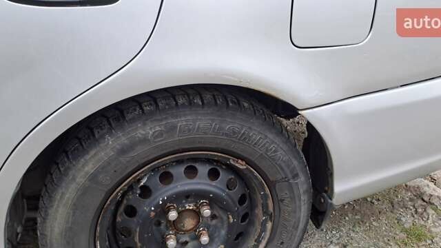 Сірий Хендай Акцент, об'ємом двигуна 1.5 л та пробігом 287 тис. км за 3500 $, фото 17 на Automoto.ua