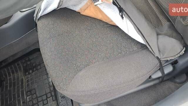 Сірий Хендай Акцент, об'ємом двигуна 1.5 л та пробігом 287 тис. км за 3500 $, фото 11 на Automoto.ua