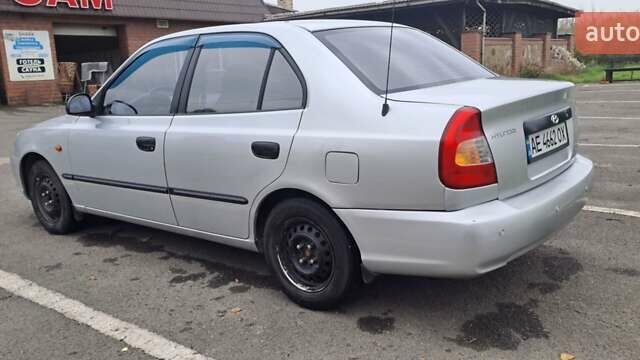 Сірий Хендай Акцент, об'ємом двигуна 1.5 л та пробігом 287 тис. км за 3500 $, фото 5 на Automoto.ua