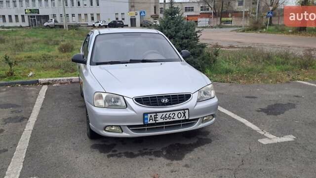 Сірий Хендай Акцент, об'ємом двигуна 1.5 л та пробігом 287 тис. км за 3500 $, фото 2 на Automoto.ua