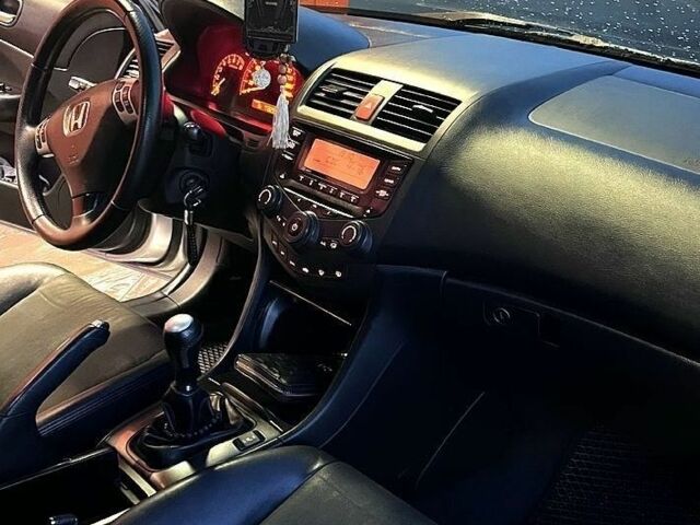 Серый Хендай Акцент, объемом двигателя 0 л и пробегом 269 тыс. км за 3500 $, фото 7 на Automoto.ua