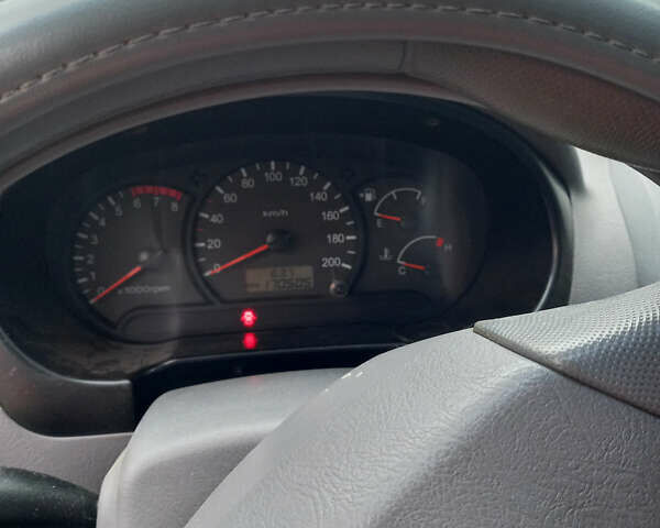 Серый Хендай Акцент, объемом двигателя 1.5 л и пробегом 170 тыс. км за 3000 $, фото 6 на Automoto.ua