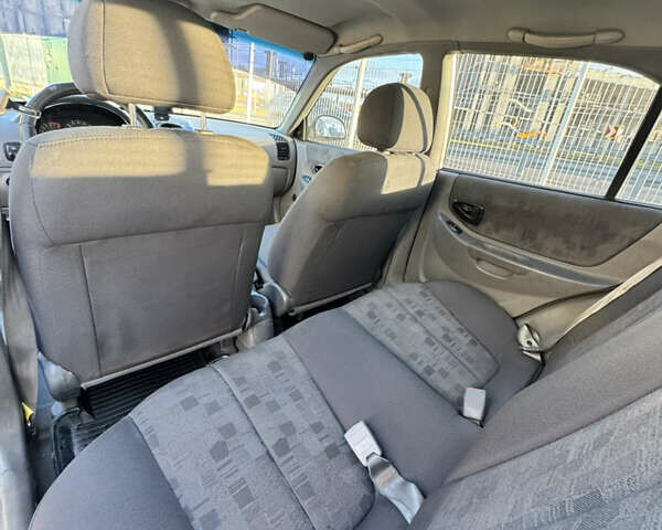 Сірий Хендай Акцент, об'ємом двигуна 1.5 л та пробігом 254 тис. км за 3200 $, фото 6 на Automoto.ua