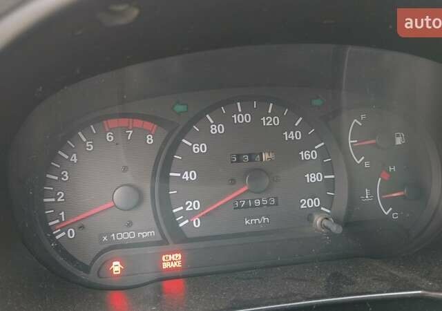 Сірий Хендай Акцент, об'ємом двигуна 1.5 л та пробігом 372 тис. км за 3000 $, фото 7 на Automoto.ua